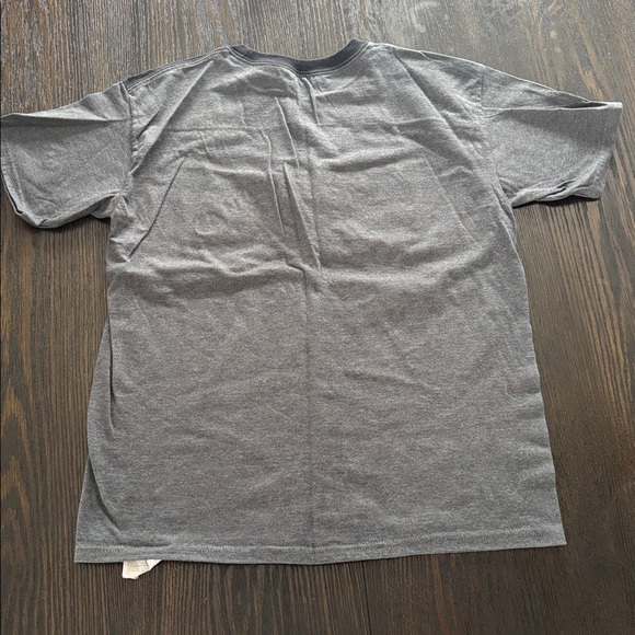 Hanes tee - Picture 8 of 9